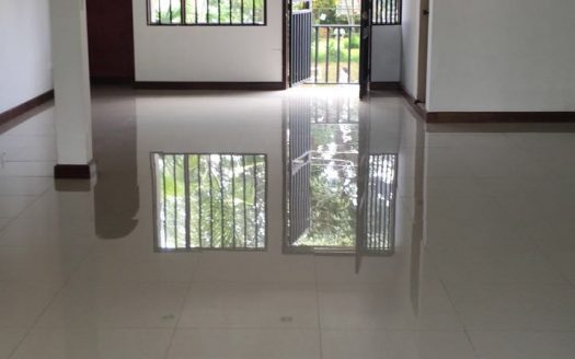 Oficina en la Uruca, Urbanización Cristal